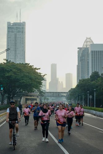 Race photo from Nu Skin RUN 10K Vibes 2024