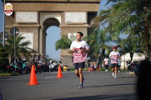 Race photo from Kediri Half Marathon 2024
