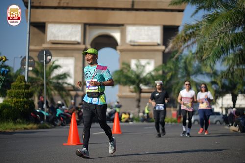 Race photo from Kediri Half Marathon 2024