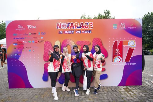 Race photo from NOTARACE 2025