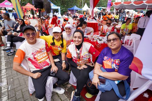 Race photo from NOTARACE 2025
