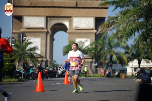 Race photo from Kediri Half Marathon 2024