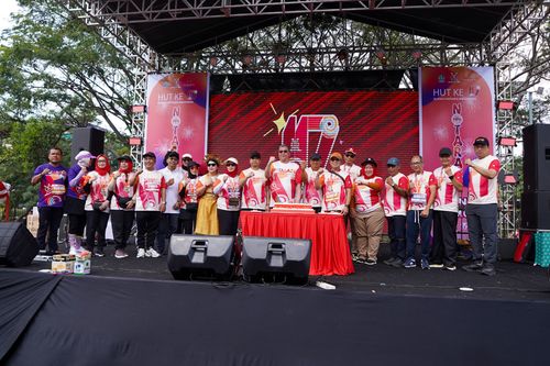 Race photo from NOTARACE 2025