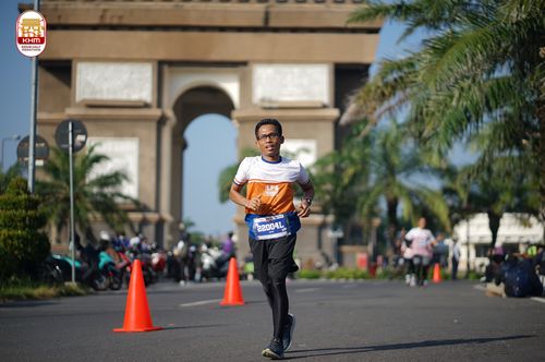 Race photo from Kediri Half Marathon 2024