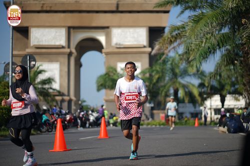 Race photo from Kediri Half Marathon 2024