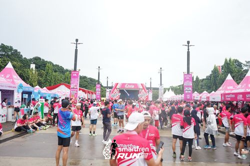 Race photo from Smartfren Run 2024