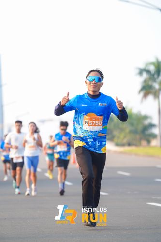 Race photo from ISOPLUS RUN 2025 - JAKARTA