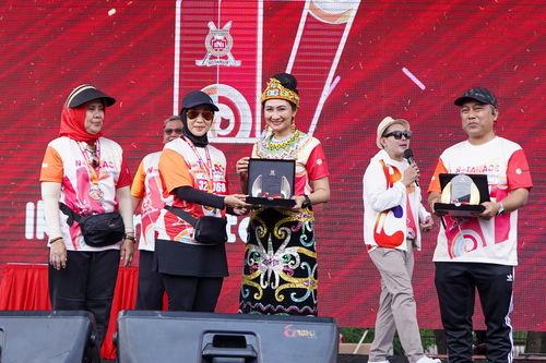 Race photo from NOTARACE 2025