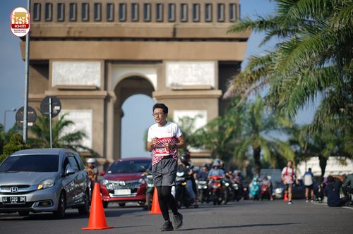 Race photo from Kediri Half Marathon 2024