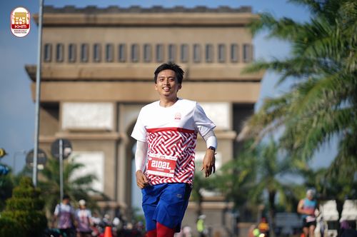Race photo from Kediri Half Marathon 2024