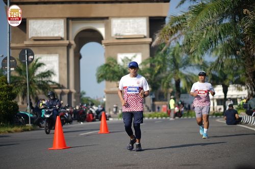 Race photo from Kediri Half Marathon 2024