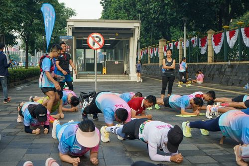 Race photo from Nu Skin RUN 10K Vibes 2024