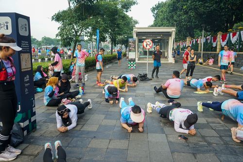 Race photo from Nu Skin RUN 10K Vibes 2024