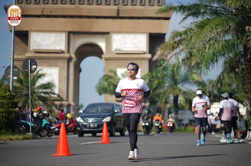 Race photo from Kediri Half Marathon 2024
