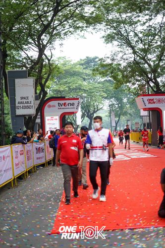 Race photo from ONE RUN 10K 2025