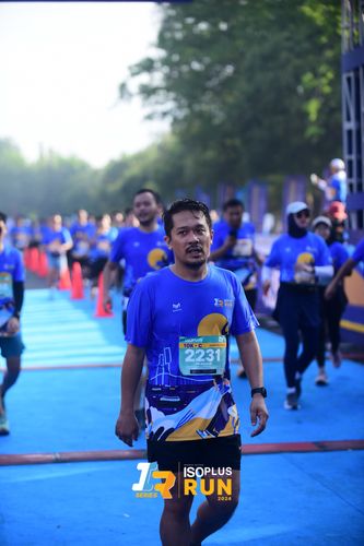 Race photo from Isoplus Run 2024 Surabaya