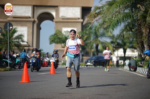 Race photo from Kediri Half Marathon 2024