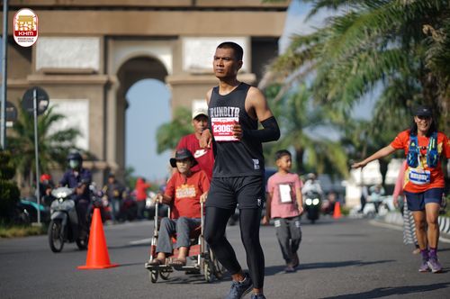 Race photo from Kediri Half Marathon 2024