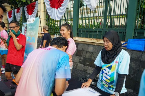 Race photo from Nu Skin RUN 10K Vibes 2024