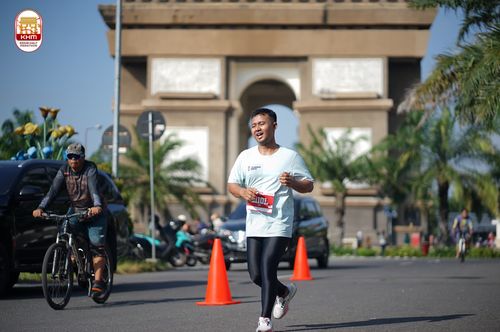 Race photo from Kediri Half Marathon 2024