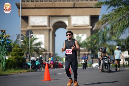 Race photo from Kediri Half Marathon 2024