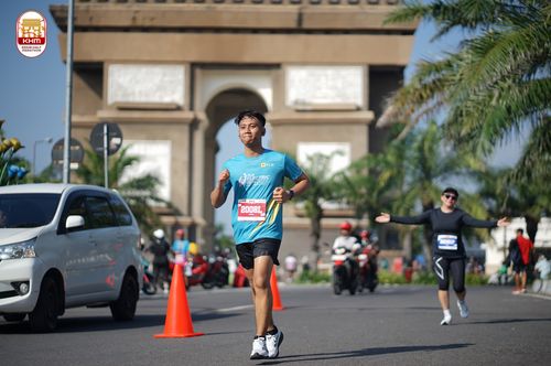 Race photo from Kediri Half Marathon 2024