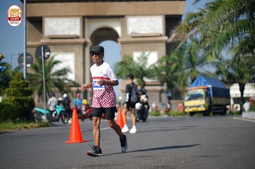Race photo from Kediri Half Marathon 2024