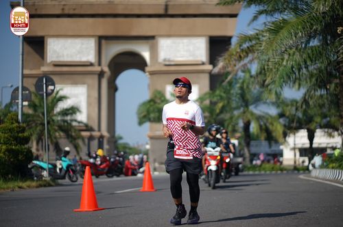 Race photo from Kediri Half Marathon 2024