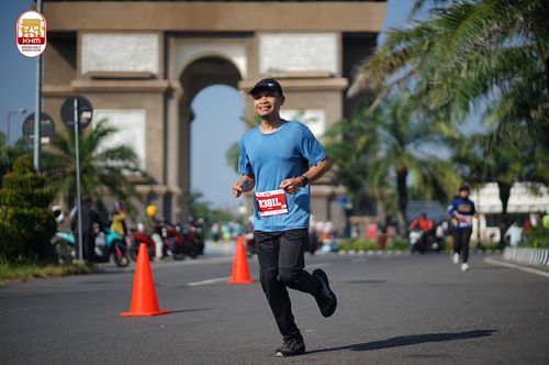 Race photo from Kediri Half Marathon 2024
