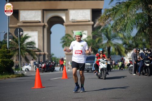 Race photo from Kediri Half Marathon 2024
