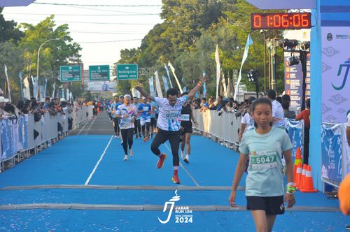 Race photo from Jabar Run 10K 2024