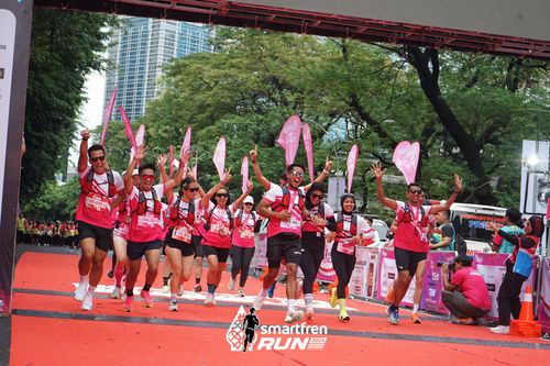 Race photo from Smartfren Run 2024