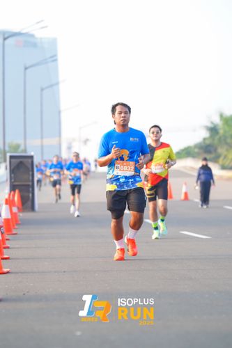 Race photo from ISOPLUS RUN 2025 - JAKARTA