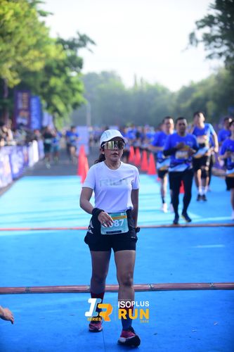 Race photo from Isoplus Run 2024 Surabaya