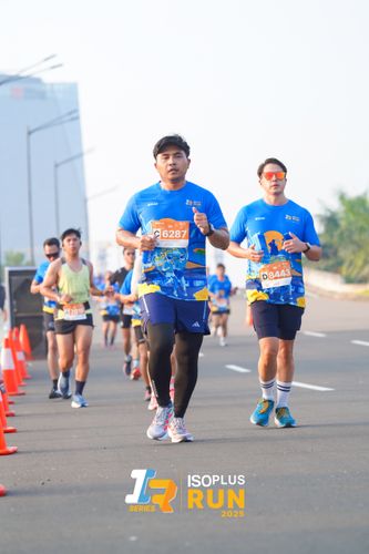 Race photo from ISOPLUS RUN 2025 - JAKARTA