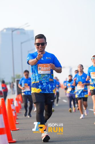 Race photo from ISOPLUS RUN 2025 - JAKARTA