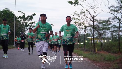 Race photo from Arutmin Borneo Run 2024