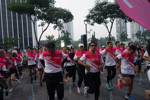 Race photo from Smartfren Run 2024 Vibes