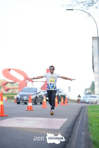 Race photo from Taman Budaya x BOGORUN 2025