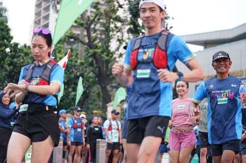 Race photo from Lari Bareng Yuk!