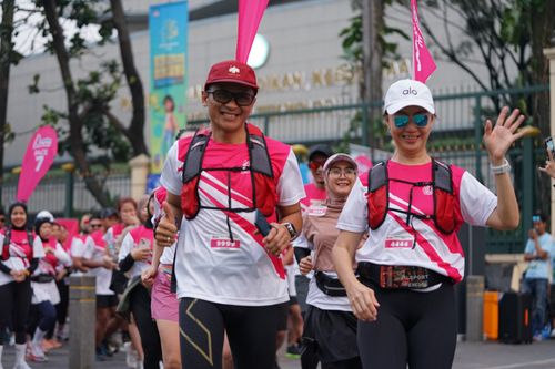 Race photo from Smartfren Run 2024 Vibes
