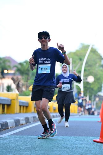Race photo from KEMLU RUN 2025