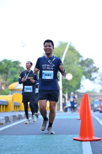 Race photo from KEMLU RUN 2025