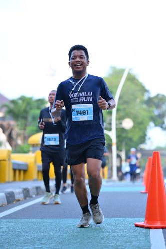 Race photo from KEMLU RUN 2025