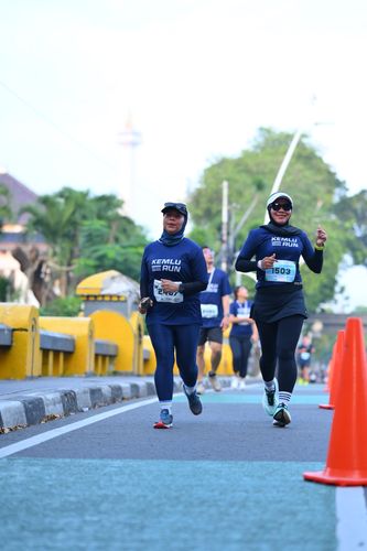 Race photo from KEMLU RUN 2025