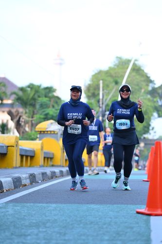 Race photo from KEMLU RUN 2025