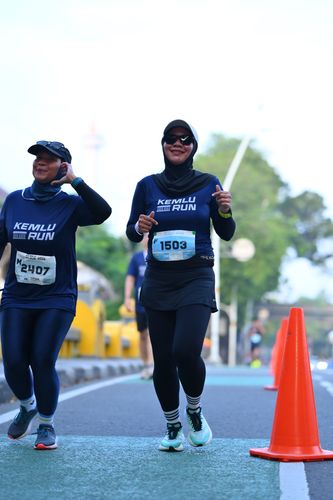 Race photo from KEMLU RUN 2025