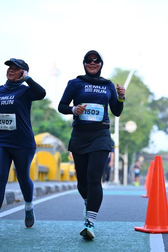 Race photo from KEMLU RUN 2025