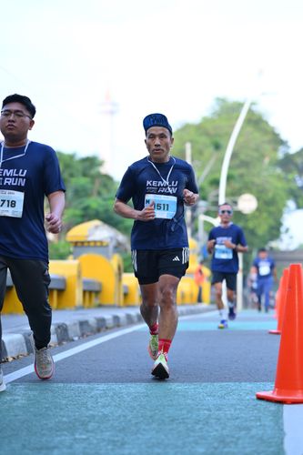 Race photo from KEMLU RUN 2025