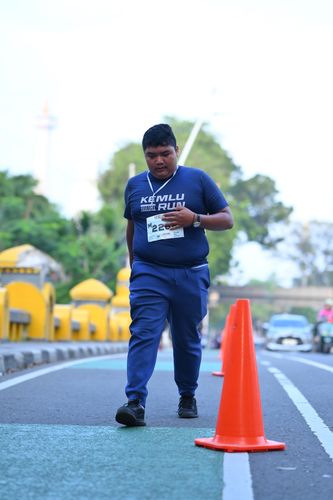 Race photo from KEMLU RUN 2025